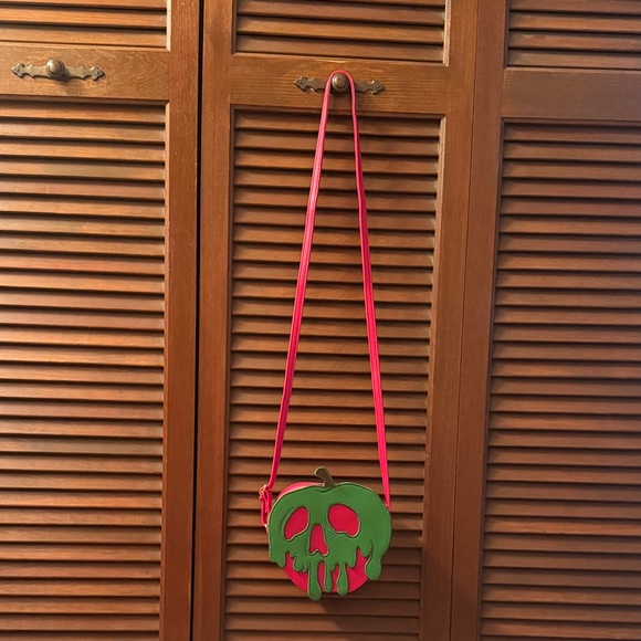 Green and Red Snow White Poison Apple Crossbody Bag from Pandora - Picture 2 of 5
